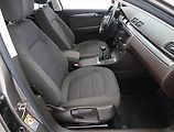 Volkswagen Passat (2011) 1.6 TDI, Navi, Tempomat - náhled 9