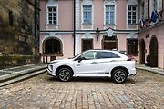Mitsubishi Eclipse Cross PHEV (2021)