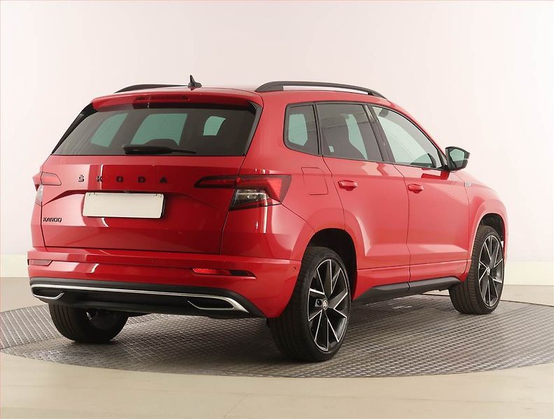 Škoda Karoq (2021) Sportline 1.5 TSI - fotka 5 z 28