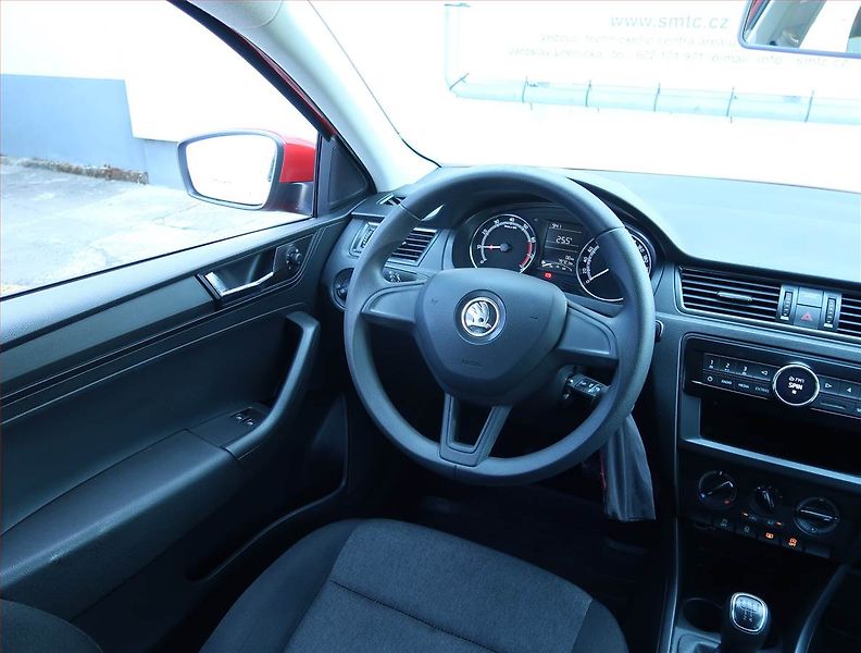 Škoda Rapid (2018) Spaceback 1.0 TSI, Serv.kniha - fotka 7 z 14