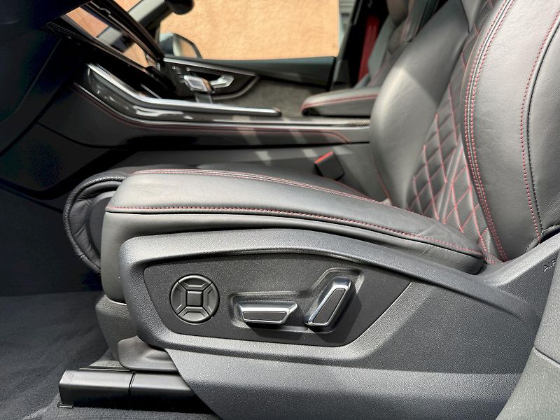 Audi SQ8 RSQ8 Paket FULL CZ Servis TOP - fotka 24 z 42
