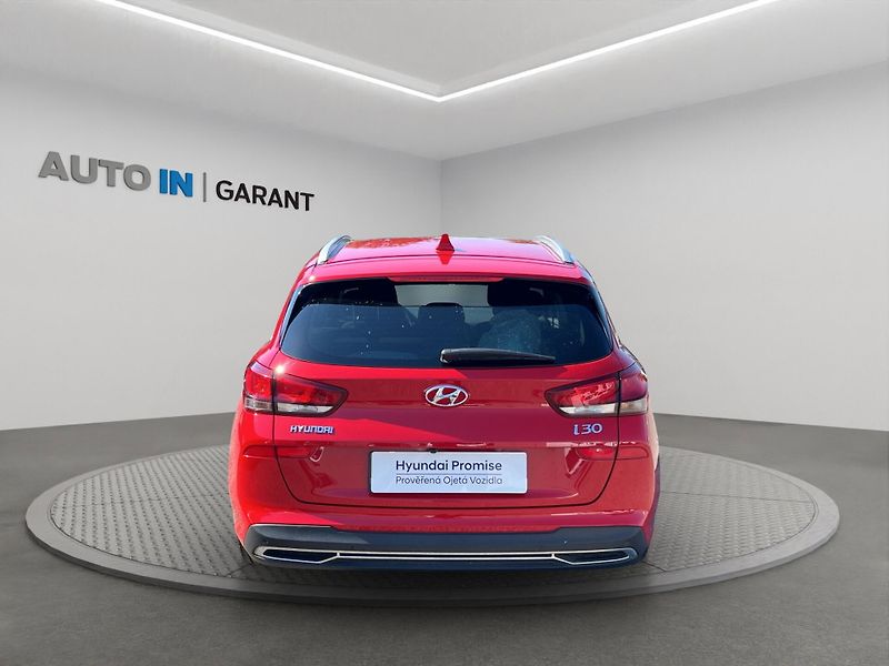 Hyundai i30 (2024) SMART 1.5i 81kW, ČR, Tov.záruk - fotka 5 z 26