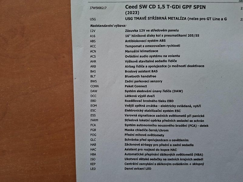 Kia Ceed (2023) SW 1.5T-GDI 118kW -1.MAJITEL - fotka 37 z 39