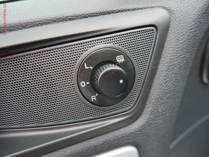 Škoda Octavia (2010) 1.2 TSi, Ambiente, TZ - fotka 14 z 19