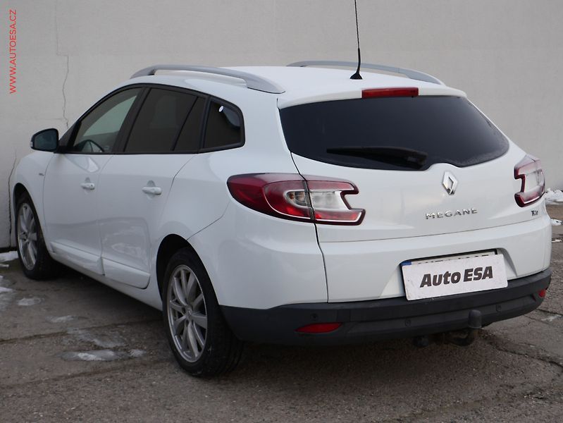 Renault Mégane (2014) 1.2 TCe, ČR, autoAC, temp - fotka 4 z 17