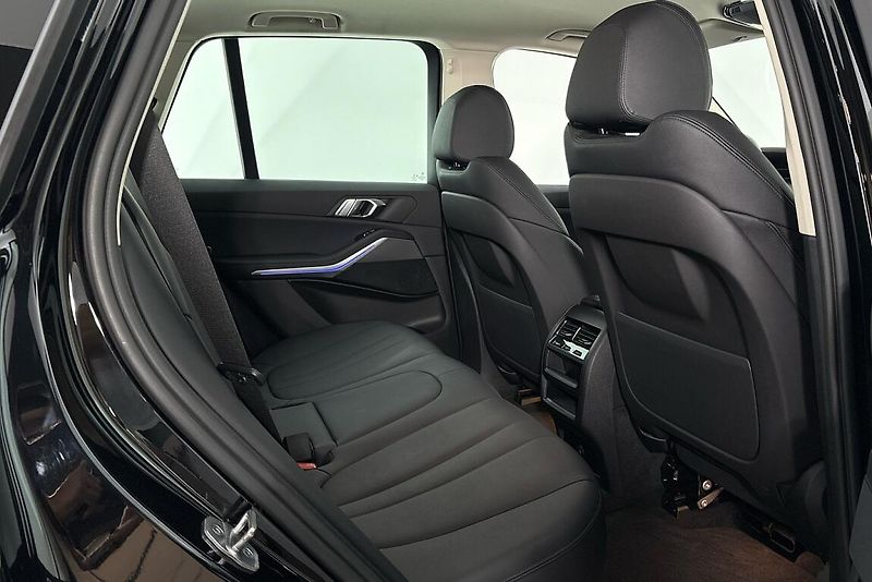 BMW X5 xDrive25d - fotka 12 z 26