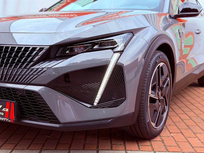 Peugeot 408 1.2 Pure Tech GT Aut., ČR, 1.M - fotka 3 z 31