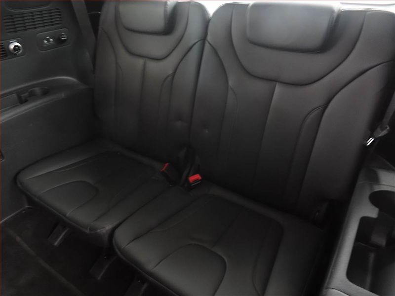 Hyundai Santa Fe (2021) 2.2 CRDi - fotka 16 z 20