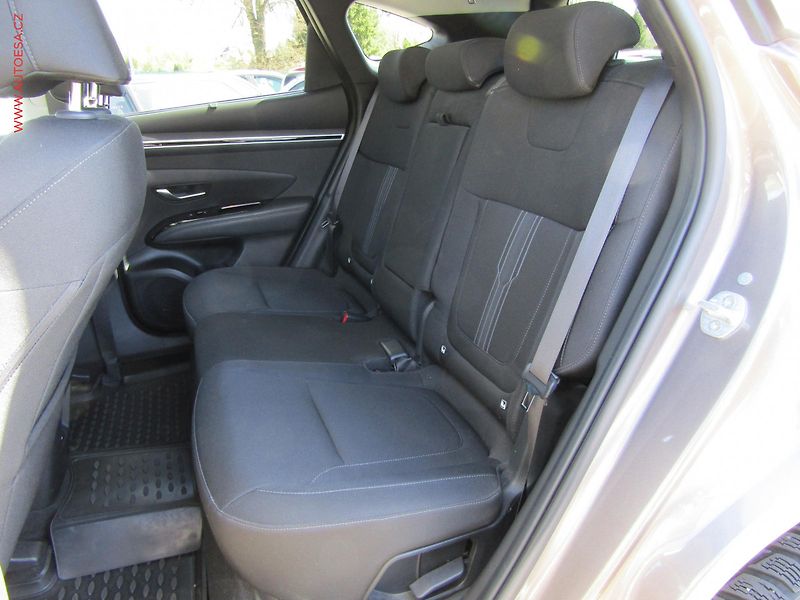 Hyundai Tucson (2021) 1.6 TGDi 4x4, 1.maj,ČR, AT - fotka 12 z 26