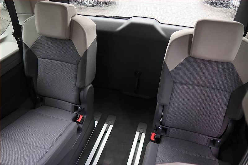 Volkswagen Multivan (2024) 1.5 TSI, ČR, 1Maj - fotka 21 z 22