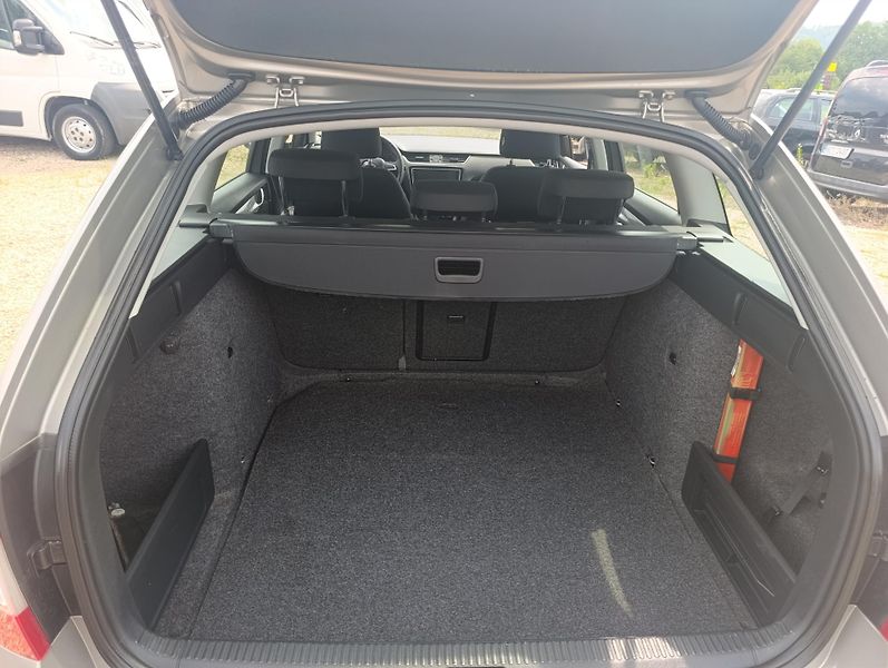 Škoda Octavia (2013) 1.2 TSi - fotka 15 z 18