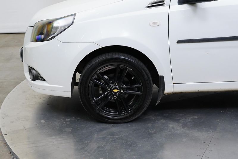 Chevrolet Aveo - fotka 10 z 22