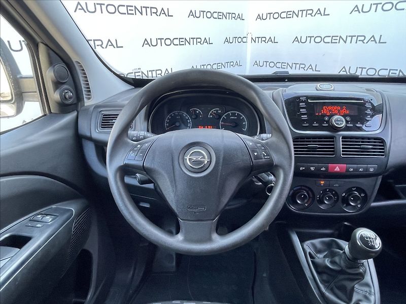 Opel Combo 1,4 i + CNG,88kW,serv.kn. - fotka 14 z 21