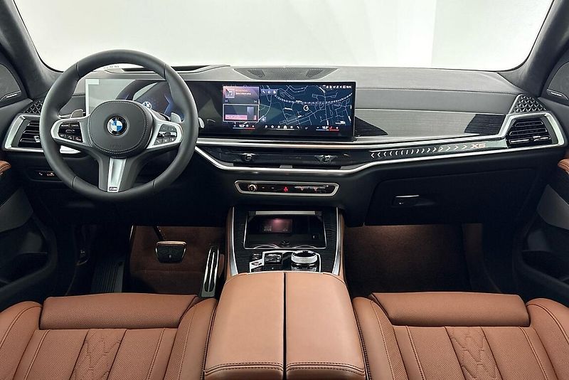 BMW X5 xDrive30d - fotka 17 z 28