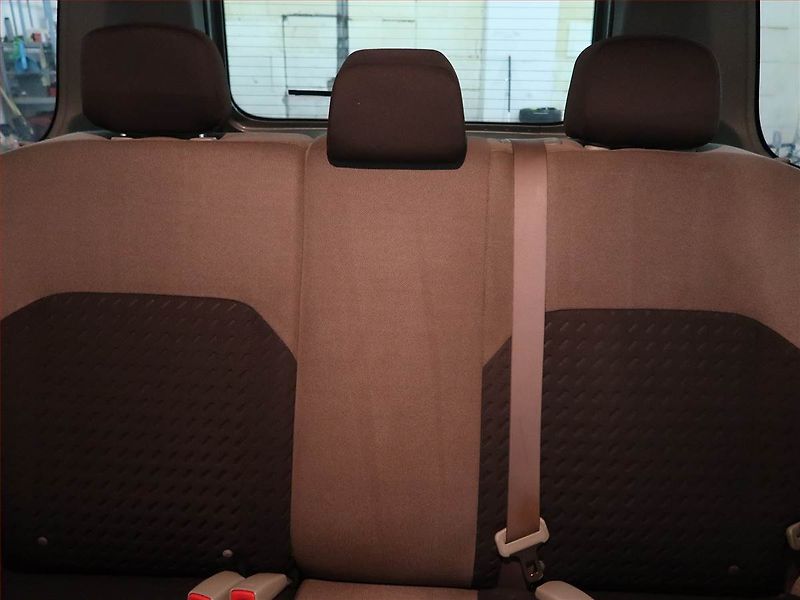 Nissan X-Trail (2006) 2.2 dCi, 4X4, Tažné - fotka 10 z 13