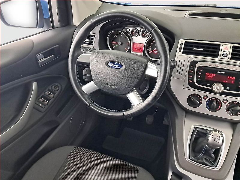Ford Kuga (2009) 2.0 TDCi, Serv.kniha - fotka 7 z 16