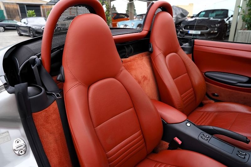 Porsche Boxster 2.5i/205PS/hardop/54.000 km !! - fotka 44 z 50