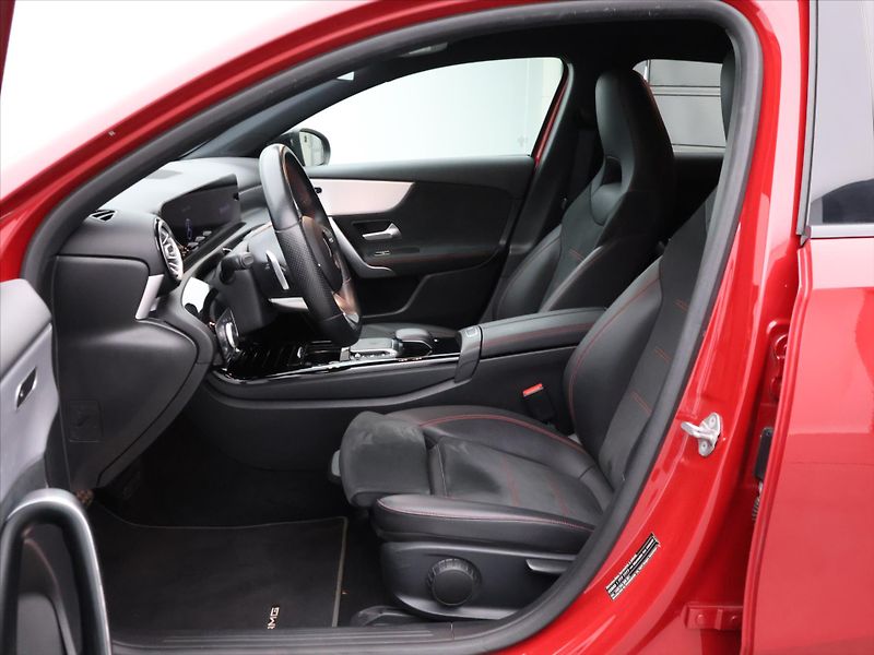 Mercedes-Benz Třídy A 1,5 180d 85kW Aut. CZ Navi - fotka 11 z 32