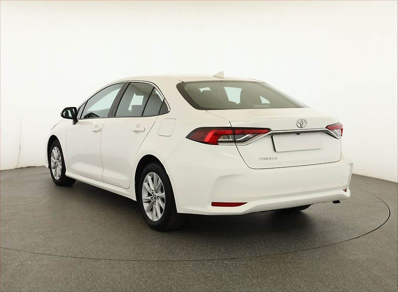 Toyota Corolla (2024) 1.5 VVT-i, Serv.kniha - fotka 4 z 20
