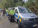 Do jihočeského měření emisí a kontrol u hotelu Sloup na silnici I/3 (bývalá E55) se zapojili policisté krajské dopravní policie, z dálničního oddělení Borek a táborští dopraváci. Vozidla se řidiči naváděli také z blízké dálnice D3.