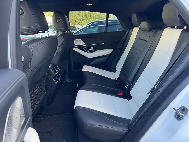 Mercedes-Benz GLE 400d 243kW 4M Vzduch AMG Tažné - fotka 4 z 17