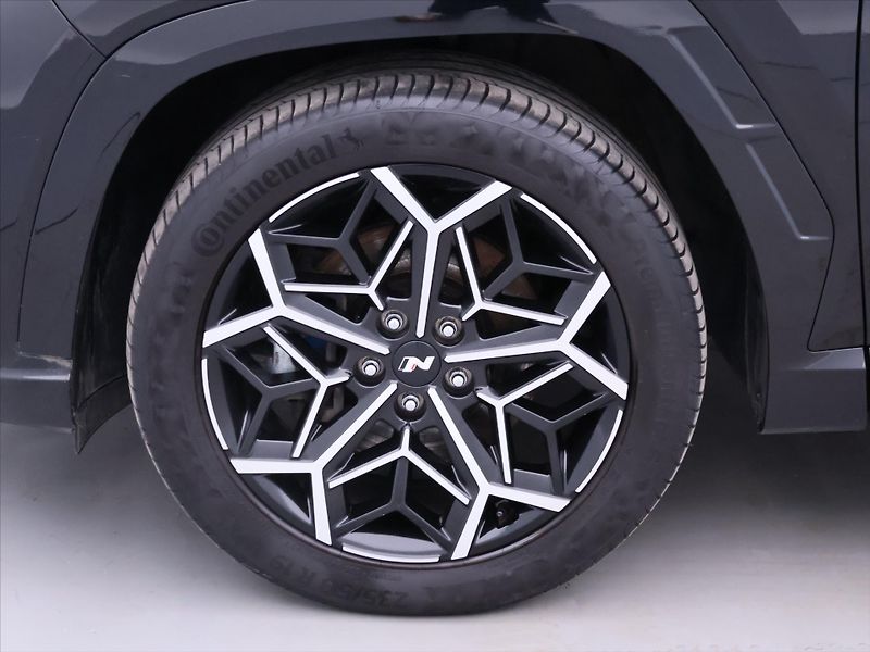 Hyundai Tucson 1,6 CRDi 100kW Aut. NLine 4x4 - fotka 31 z 38
