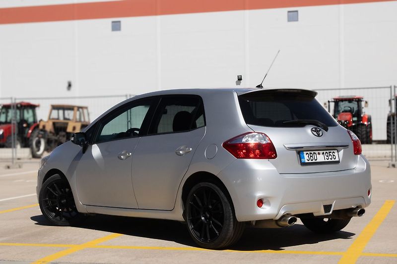 Toyota Auris BEMANI, servisované - fotka 7 z 38