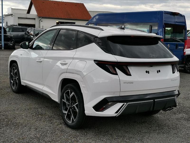 Hyundai Tucson 1,6 T-GDI DCT Go Czech! N-Line - fotka 4 z 18