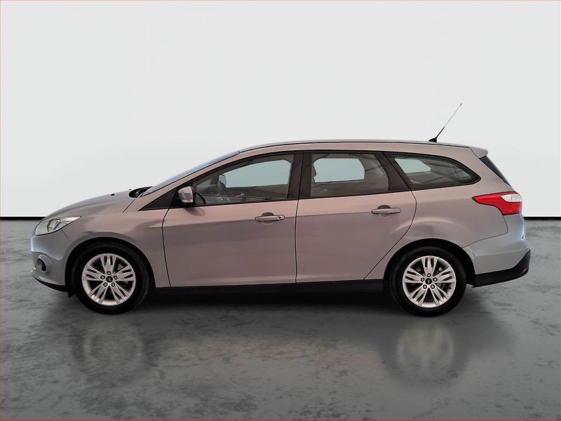 Ford Focus (2011) 1.6 TDCi, jezdí dobře - fotka 3 z 14