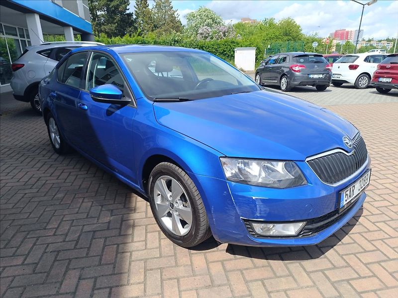 Škoda Octavia 1,6 TDi Style - fotka 4 z 18