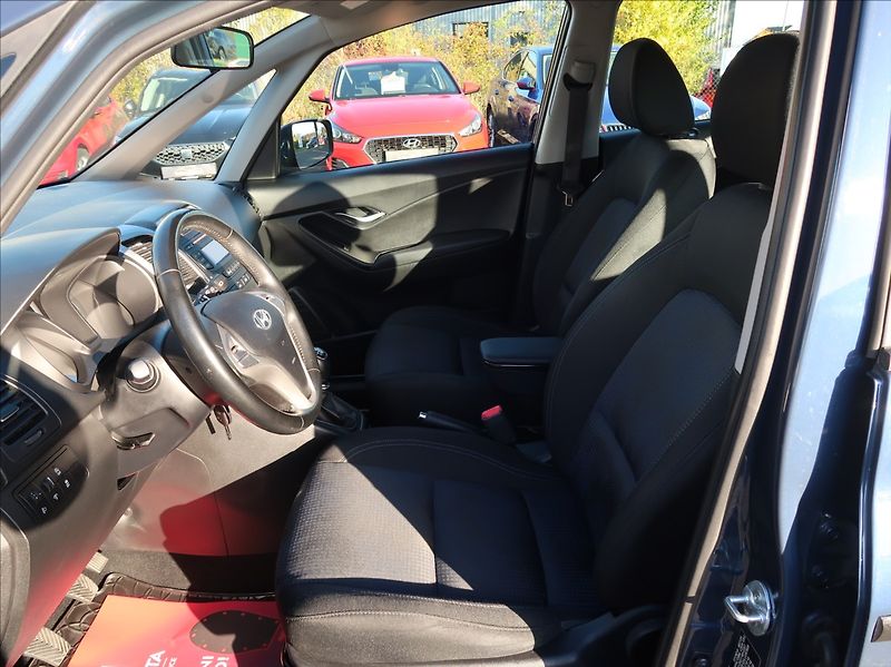 Hyundai ix20 1,6 CVVT,92kW,1majČR,Serv.kn. - fotka 12 z 27