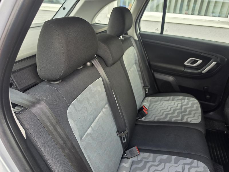 Škoda Fabia 1.2 HTP TZ Klimatizace  - fotka 16 z 20
