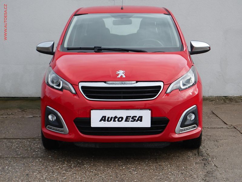 Peugeot 108 (2018) 1.2PT, Style - fotka 2 z 15