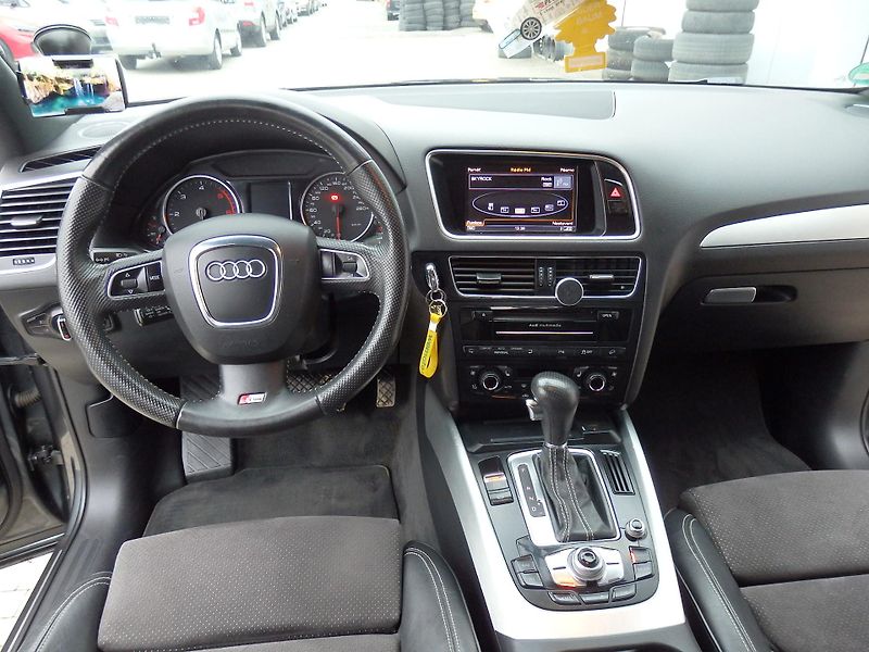 Audi Q5 3.0 TDI 176 kW S LINE - fotka 11 z 29