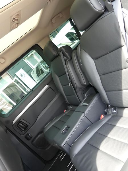 Citroën SpaceTourer (2026) SHINE L3 2.2 BHDi 180 VIP pack - fotka 9 z 34