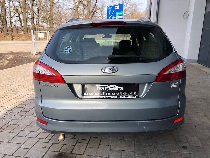 Ford Mondeo (2008) 2.0 TDCi Ghia - fotka 6 z 29