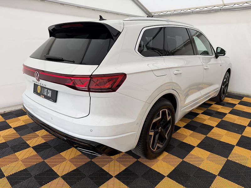 Volkswagen Touareg 3.0Tdi*1-MAJ*DPH*R-LINE*HUD* - fotka 5 z 49