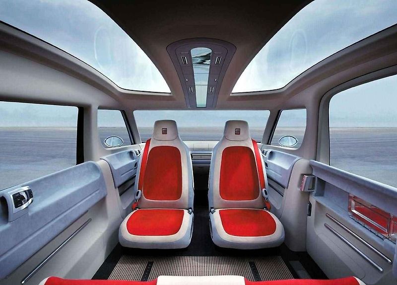 Škoda začíná s odtajňováním velkého rodinného elektromobilu