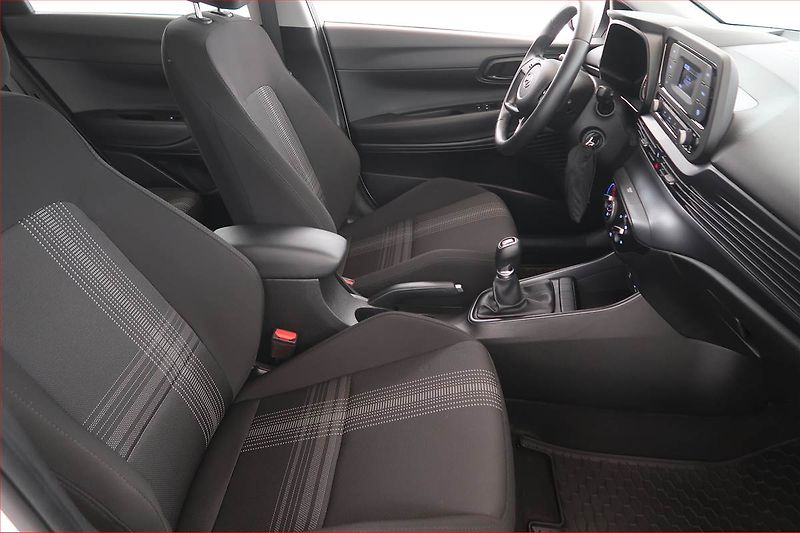 Hyundai Bayon (2022) Comfort Club 1.2 i, Serv.kniha - fotka 9 z 16
