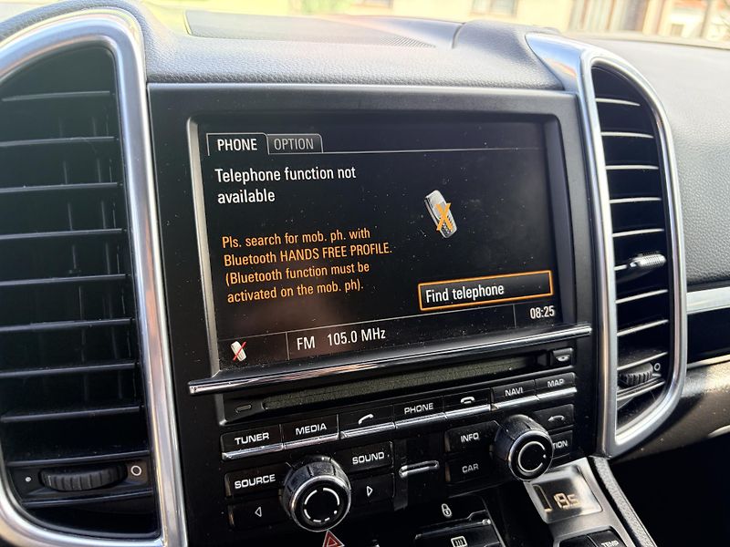 Porsche Cayenne DIESEL 3.0 V6 180KW - fotka 23 z 42