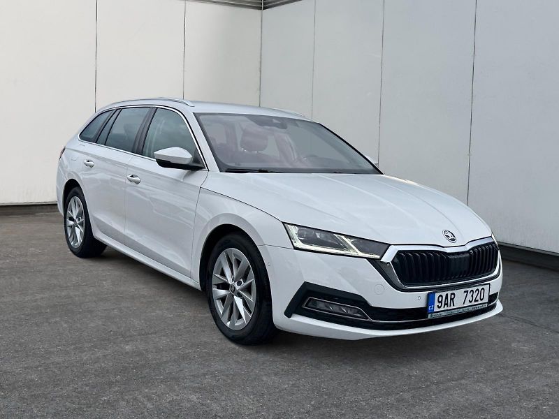Škoda Octavia (2023) STYLE 1.5e-TEC 110kW DSG CZ - fotka 3 z 11