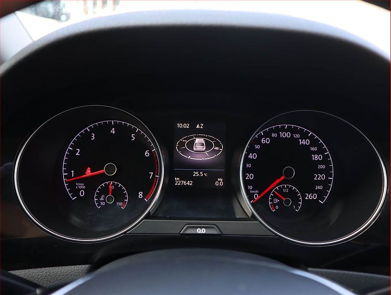 Volkswagen Golf Sportsvan (2016) Highline 1.4 TSI, Serv.kniha - fotka 11 z 20