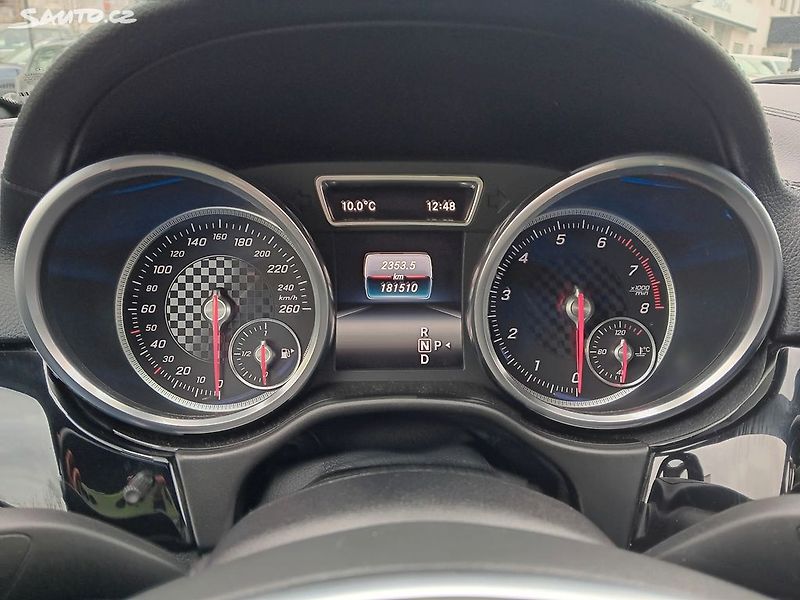 Mercedes-Benz GLE COUPE 450 AMG 3.0 270kW - fotka 12 z 36