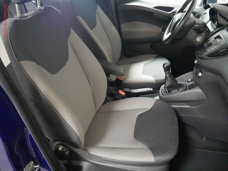 Ford Tourneo Courier (2017) 1.0EB, ČR, AC, TZ - fotka 12 z 17