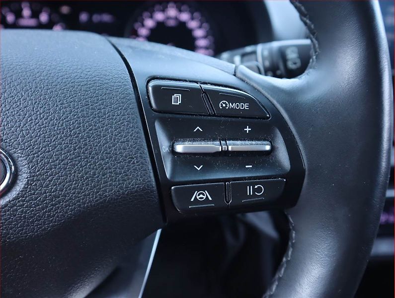 Hyundai i30 (2022) 1.5 T-GDI MHEV - fotka 16 z 19
