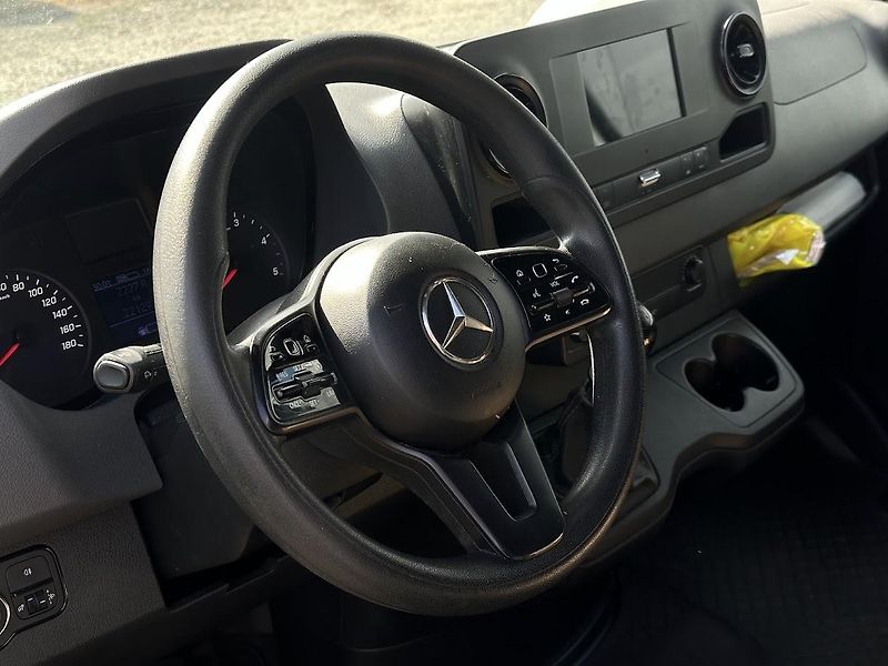 Mercedes-Benz Sprinter (2020) 314CDI L4H2 Kamera - fotka 13 z 13