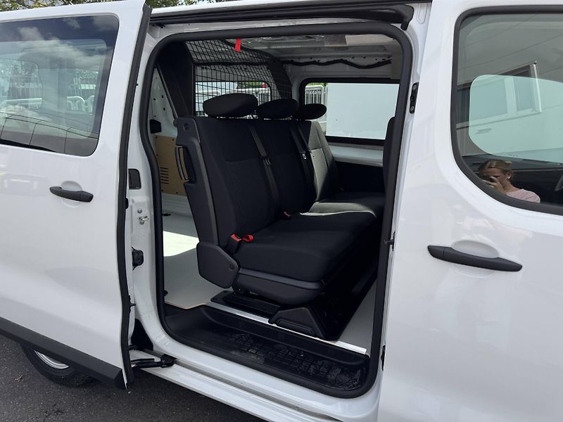 Opel Movano (2026) Crew Van L2 (L) Flexspace 2.2 - fotka 8 z 13
