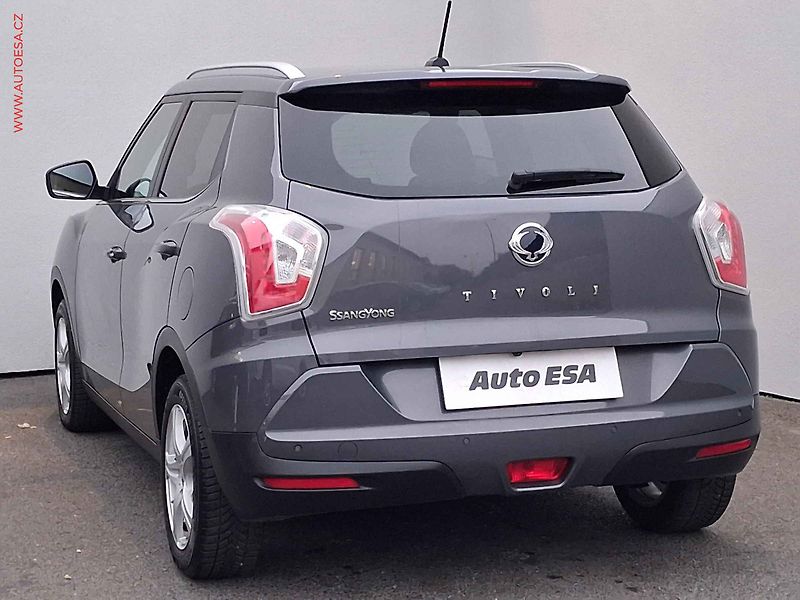 SsangYong Tivoli (2018) 1.6CVVT, Navi, kamera - fotka 6 z 18