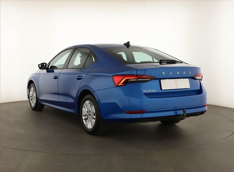 Škoda Octavia (2023) 1.0 TSI, ČR,1.maj, Serv.kniha - fotka 4 z 16