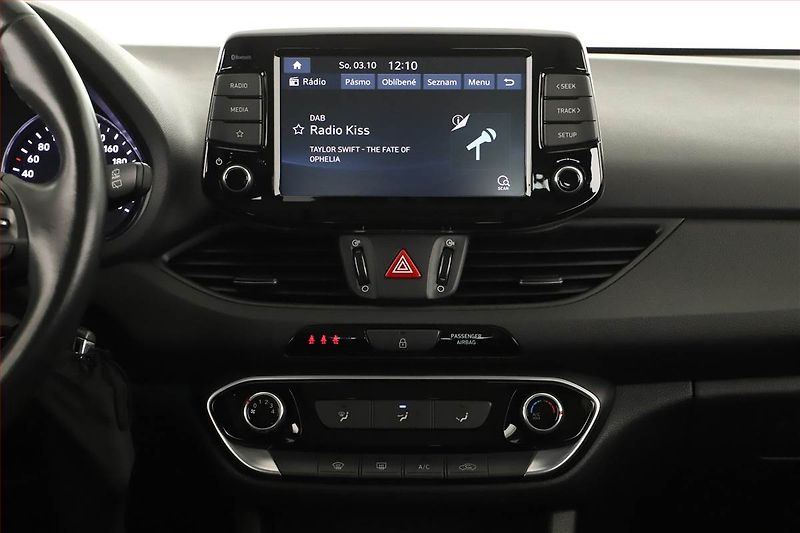 Hyundai i30 (2021) Comfort 1.0 T-GDI, ČR,1.maj - fotka 11 z 13